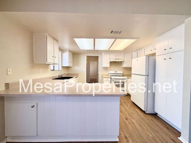 Building Photo - 22854 Itasca Rd
