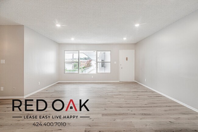 Building Photo - 4505 Santa Rosalia Dr