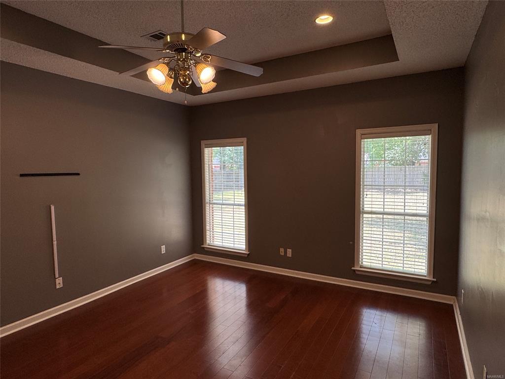 Building Photo - 6272 Deerwood Dr