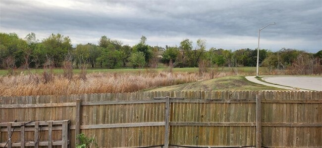 Building Photo - 132 Cibolo Creek Dr