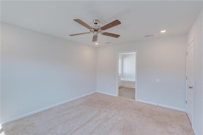 Building Photo - 20675 Mercury Dr