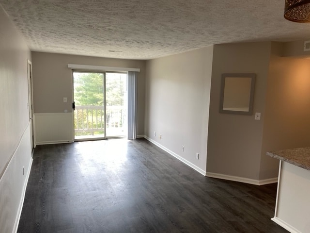 Living Room/Balcony - 247 W Union St