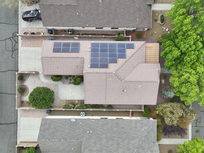 Building Photo - 3 bedroom 2 bathroom home for Rent in StoneRidge!