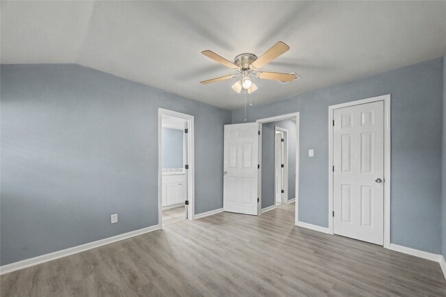 Building Photo - 6343 Maple Hill Dr