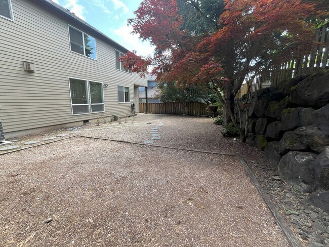 Building Photo - Elegant 5-Bedroom + Bonus Room Home with Modern Upgrades and Serene Outdoor Space