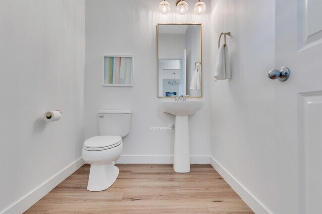 Building Photo - 10517 S Kestrel Rise Rd