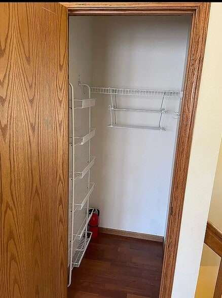 Building Photo - 541 Westwinds Dr