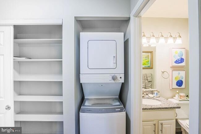 Building Photo - 102 Idlewild Rd