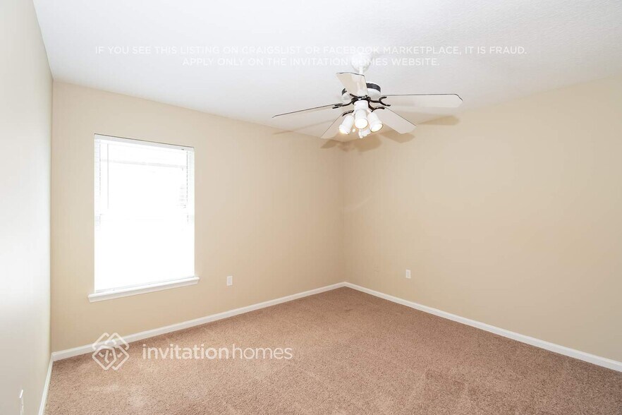 Building Photo - 3762 Timberline Dr
