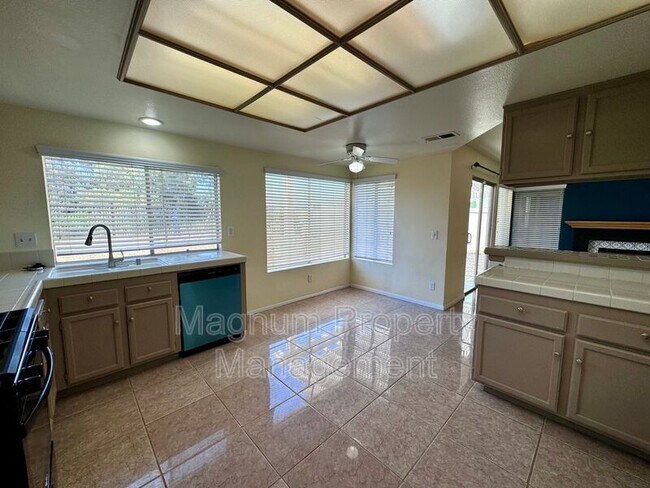 Building Photo - 24453 Jacarte Dr