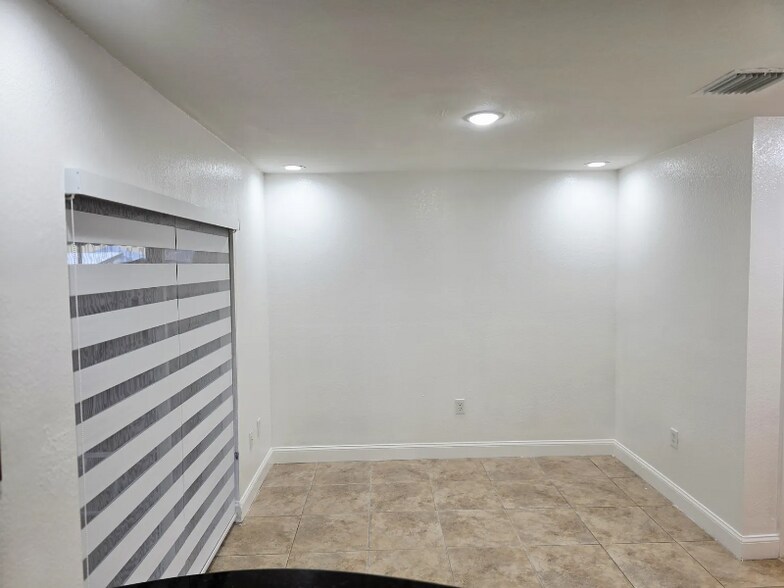 Building Photo - 7422 NW 182nd St