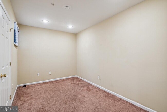 Building Photo - 1611 N 17th St