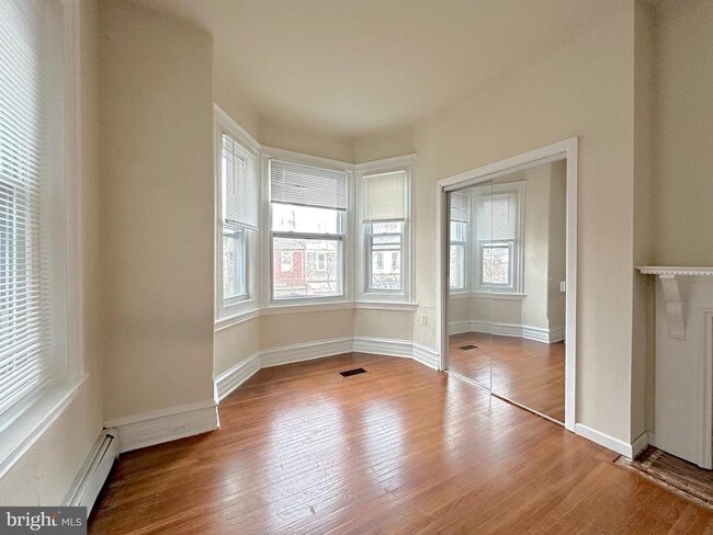 Building Photo - 4527 Osage Ave