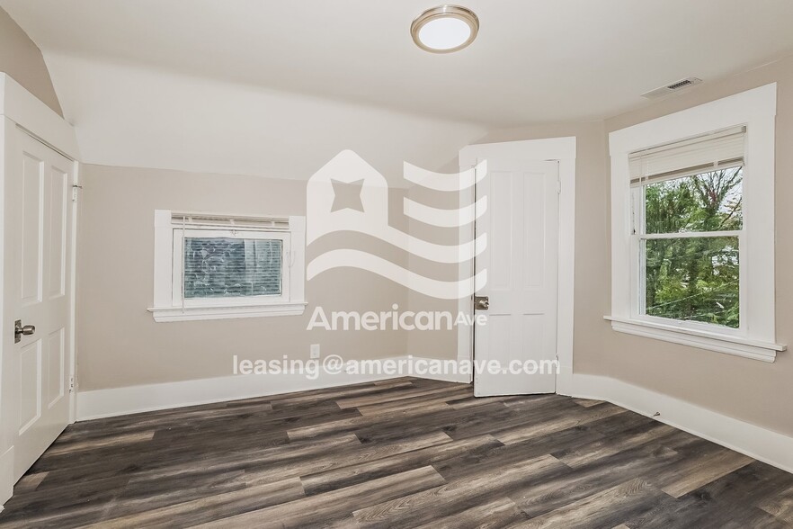 Building Photo - 15412 Ridpath Ave