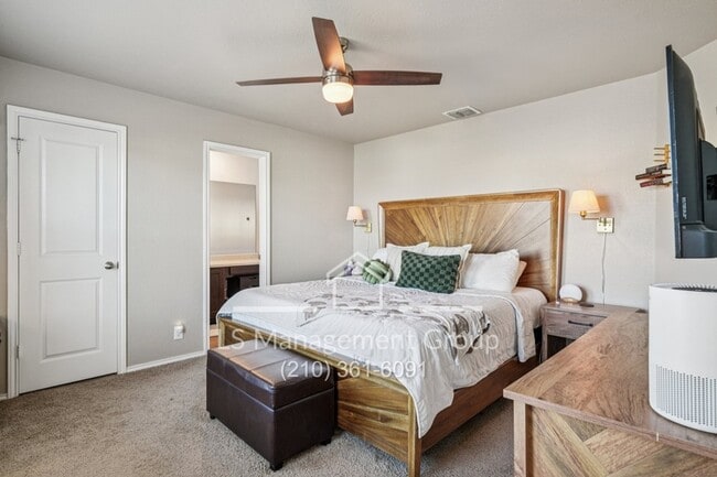 Building Photo - 8215 Blue Canal