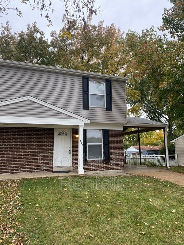 Building Photo - 2281 Campus Dr