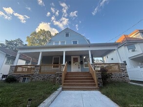 Building Photo - 18 Edgewood St