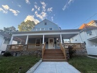 Building Photo - 18 Edgewood St