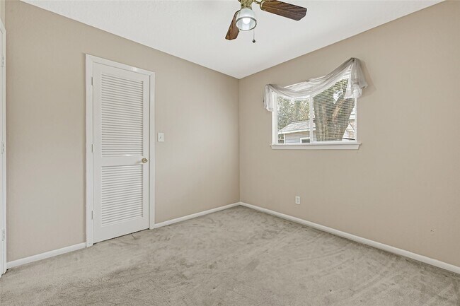 Building Photo - 3816 Newton Dr
