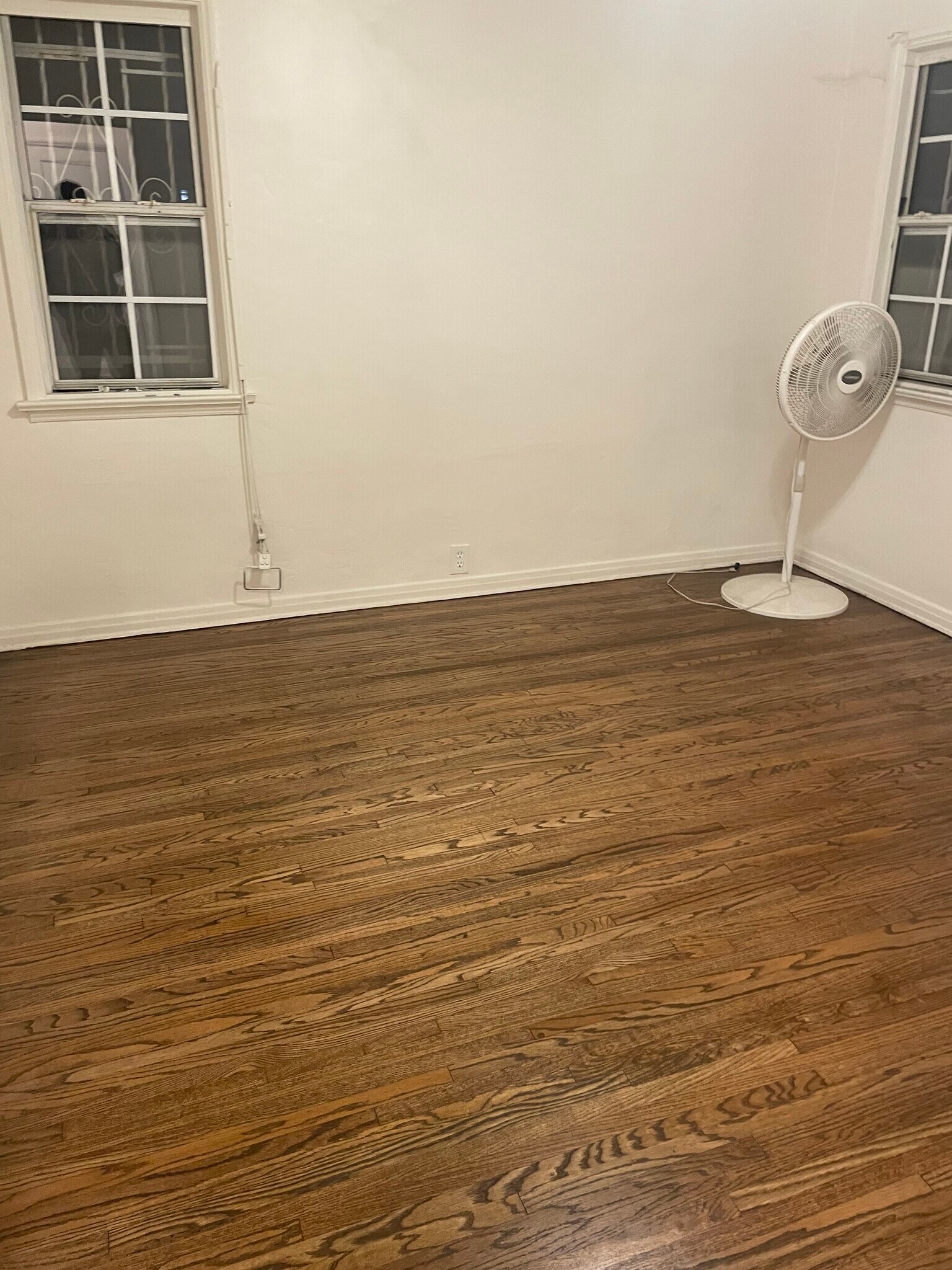 Back bedroom (1) - 1208 W 81st Pl