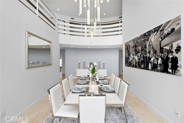 Building Photo - 1670 Del Mar Ave