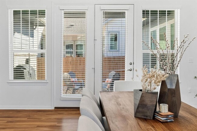 Building Photo - 8704 Apogee Blvd