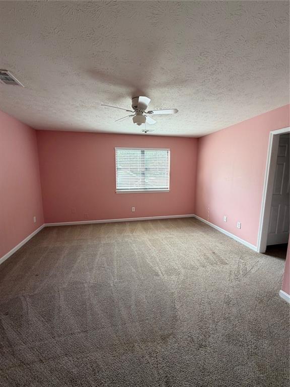 Building Photo - 504 Plymouth Ln