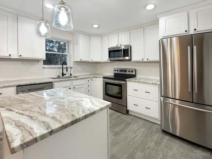 Building Photo - 4705 Beechwood Rd