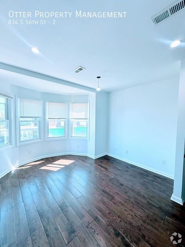 Building Photo - 834 S 56th St