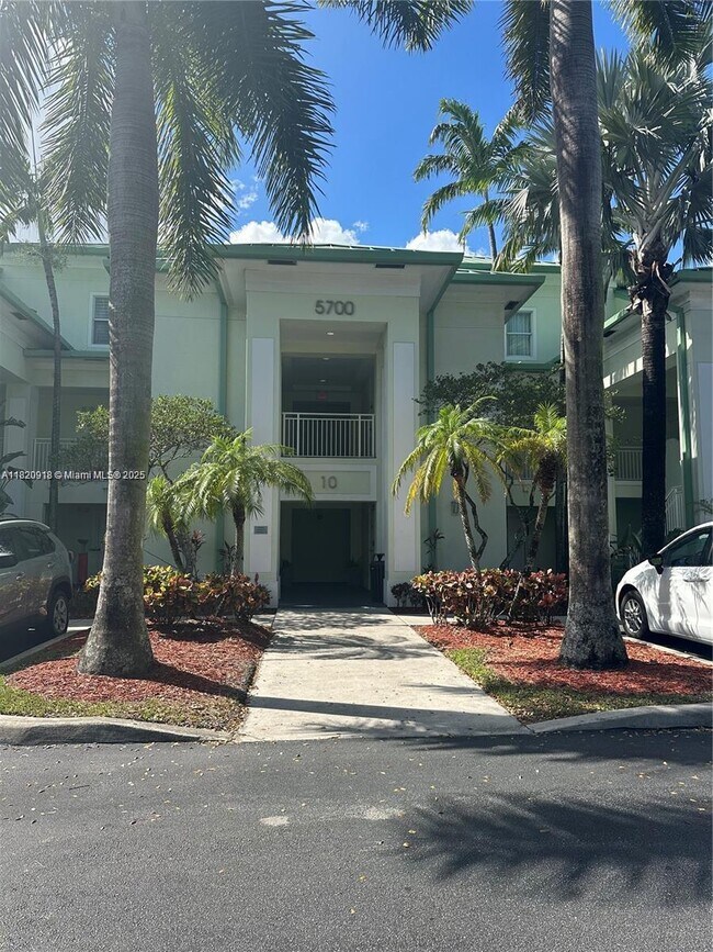 Building Photo - 5300 NW 87th Ave