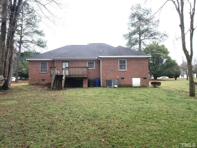 Building Photo - 1213 Cross Link Rd, Raleigh, NC 27610