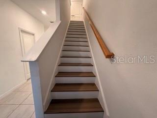 Building Photo - 2906 Canary Ave