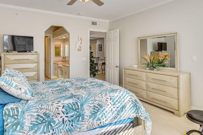 Building Photo - 4626 Harbour Village Blvd