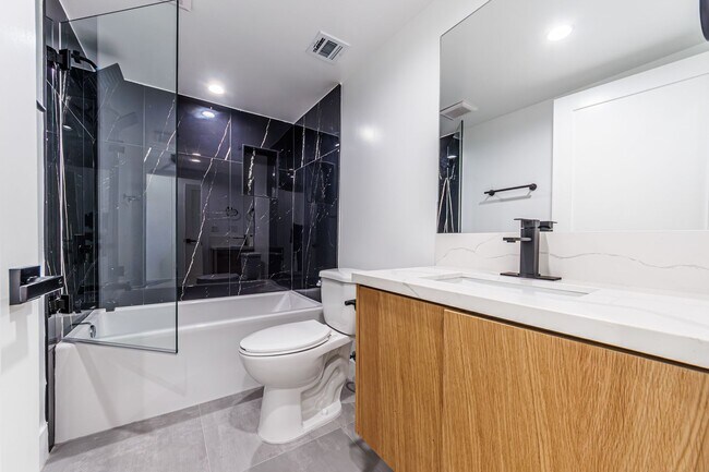 Building Photo - 1658 S. Hayworth Ave