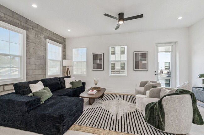 Building Photo - Modern Townhome For Lease in downtown St Pete and Warehouse Arts District