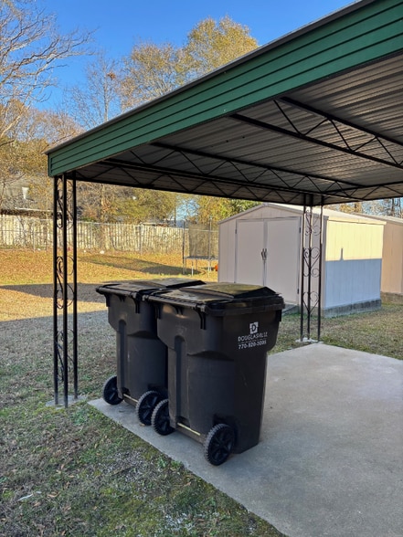 Building Photo - 8684 Bowden St