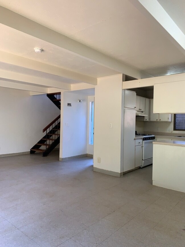 Building Photo - 3 Bedroom Pu'u Heleakala