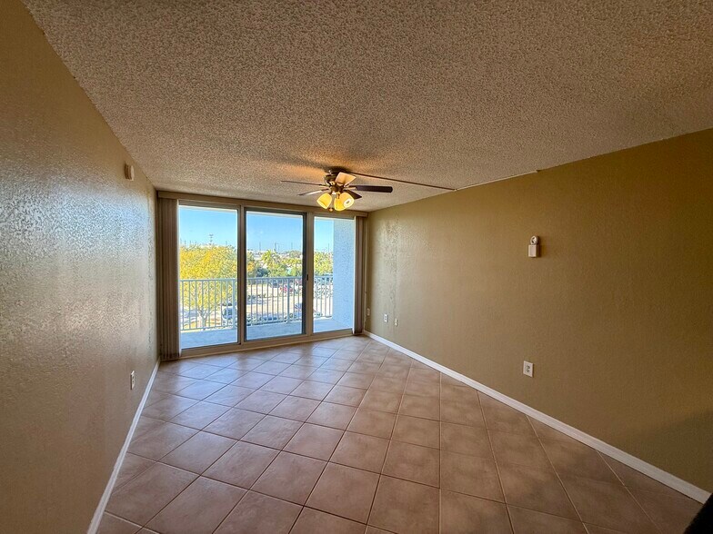 Building Photo - 3312 Northside Dr