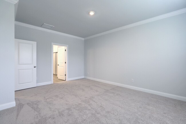 Building Photo - Cane Bay home available!