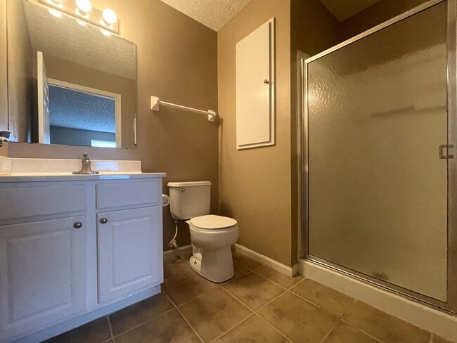 Building Photo - 5604 Cypress Chase