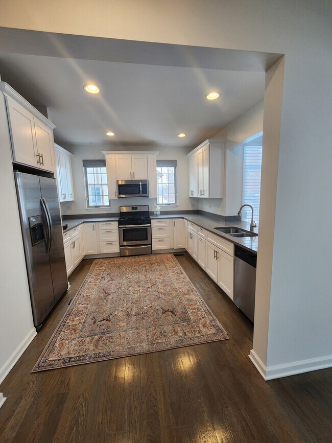 Building Photo - 12730 Wild Rye Ct