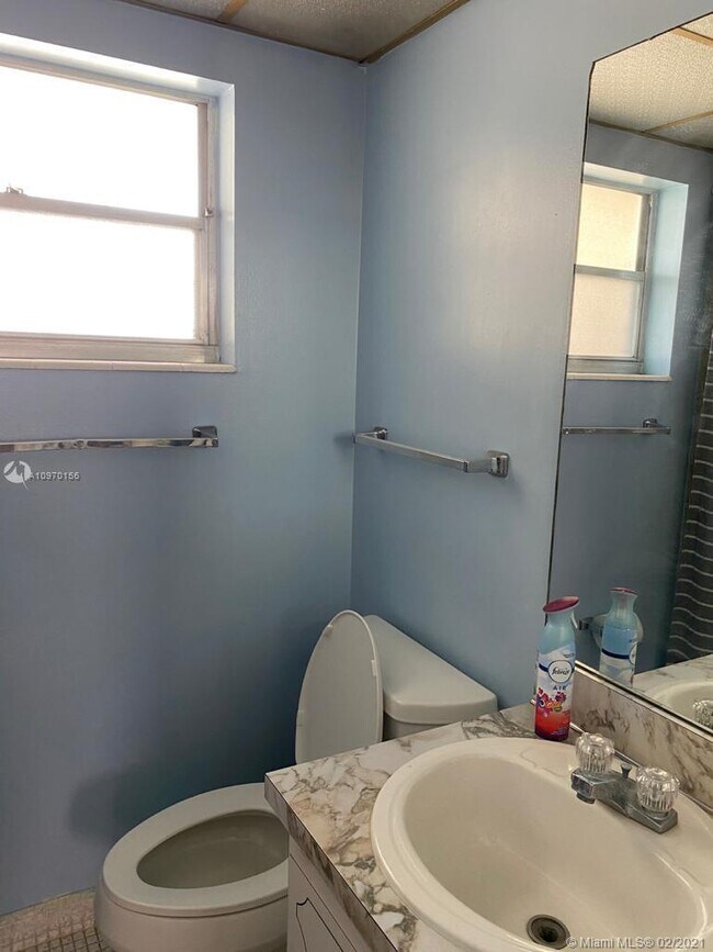 Building Photo - 3091 NW 46th Ave