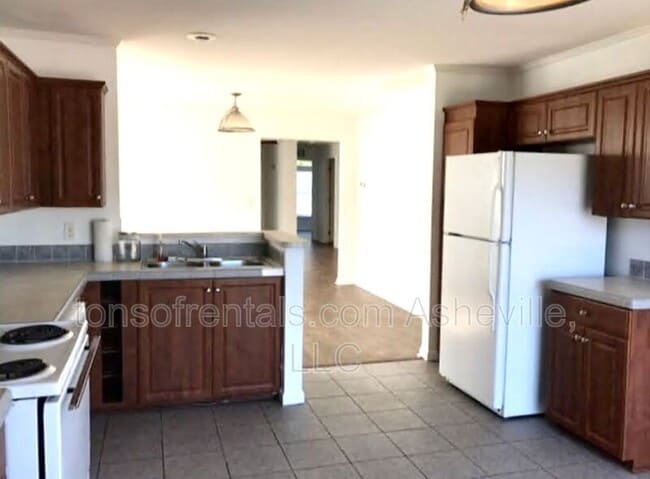 Building Photo - 89 Fickley Dr