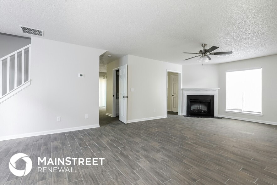 Building Photo - 4036 Angels Dr