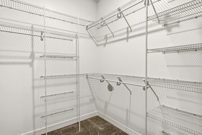 Building Photo - 1721 Whitetail Way