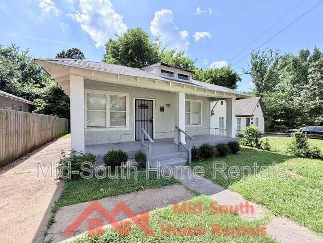 Building Photo - 793 Inez St
