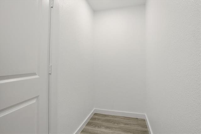 Building Photo - 450 Hickory St