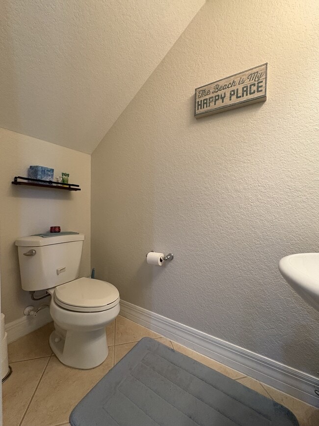 Building Photo - 16098 Via Solera Cir