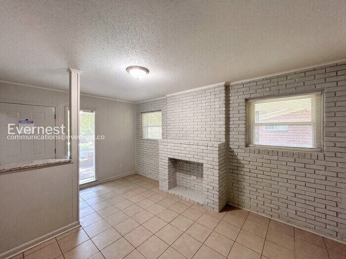 Building Photo - 1416 Moss Point Dr