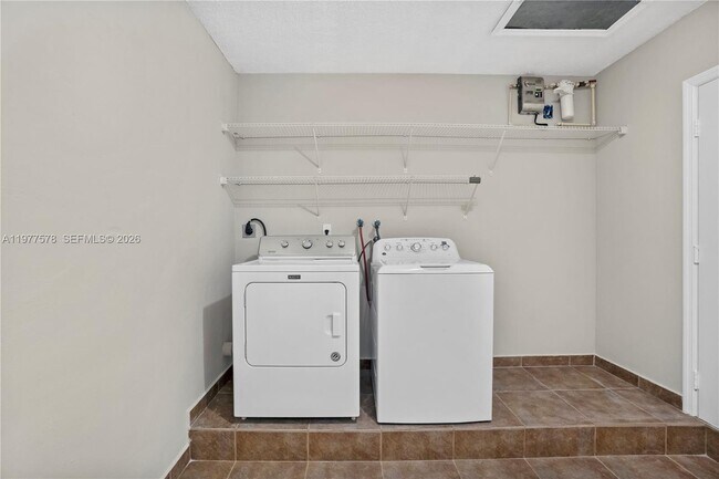 Building Photo - 15561 SW 144th Terrace